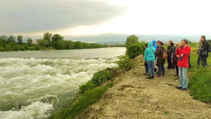 Sudionici JW šetnje “Od Savice do Šanaca” uz slapove kod TE-TO na Savi [GP 2019.]