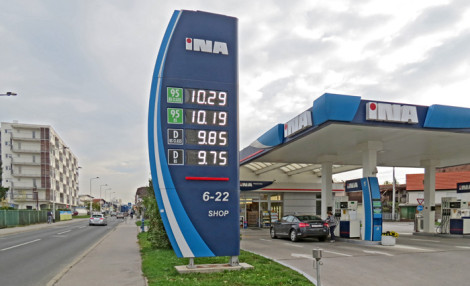 Benzinska pumpa u Zagrebačkoj ulici [VR 2013.]