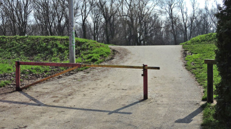 Rampa na ulazu u pješačku zonu Jaruna iz Gredica [GP 2014.]