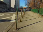 Prepreke protiv parkiranja automobila na pločniku Selske ceste [GP 2016.]