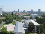 Pogled na Elektrotehničku srednju školu i zgrade u Čakovečkoj ulici. [VR 2022.]