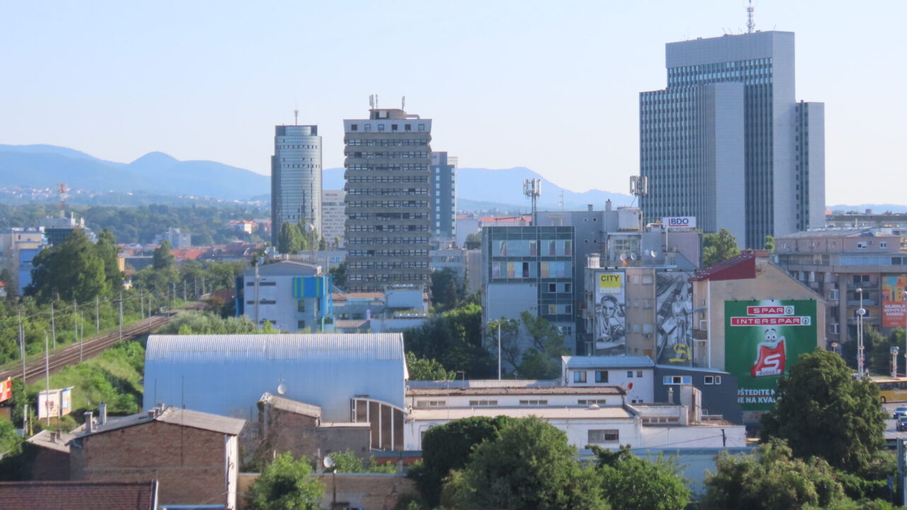 Trešnjevka iz ptičje perspektive (27): Poslovna zgrada Geo grupa, Savska 144a