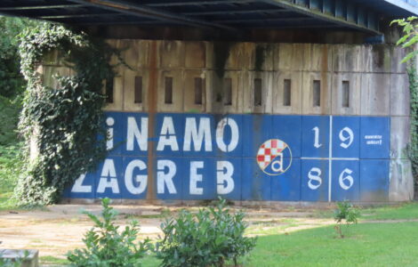 Bad Blue Boysi ostavljaju trag na željezničkom nadvožnjaku preko Ulice grada Vukovara. [VR 2025.]