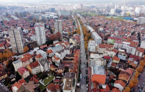 Pogled na Krapinsku ulicu, autor Marko Knežević, snimljeno 2021. godine. [FB-ZG 2025.]