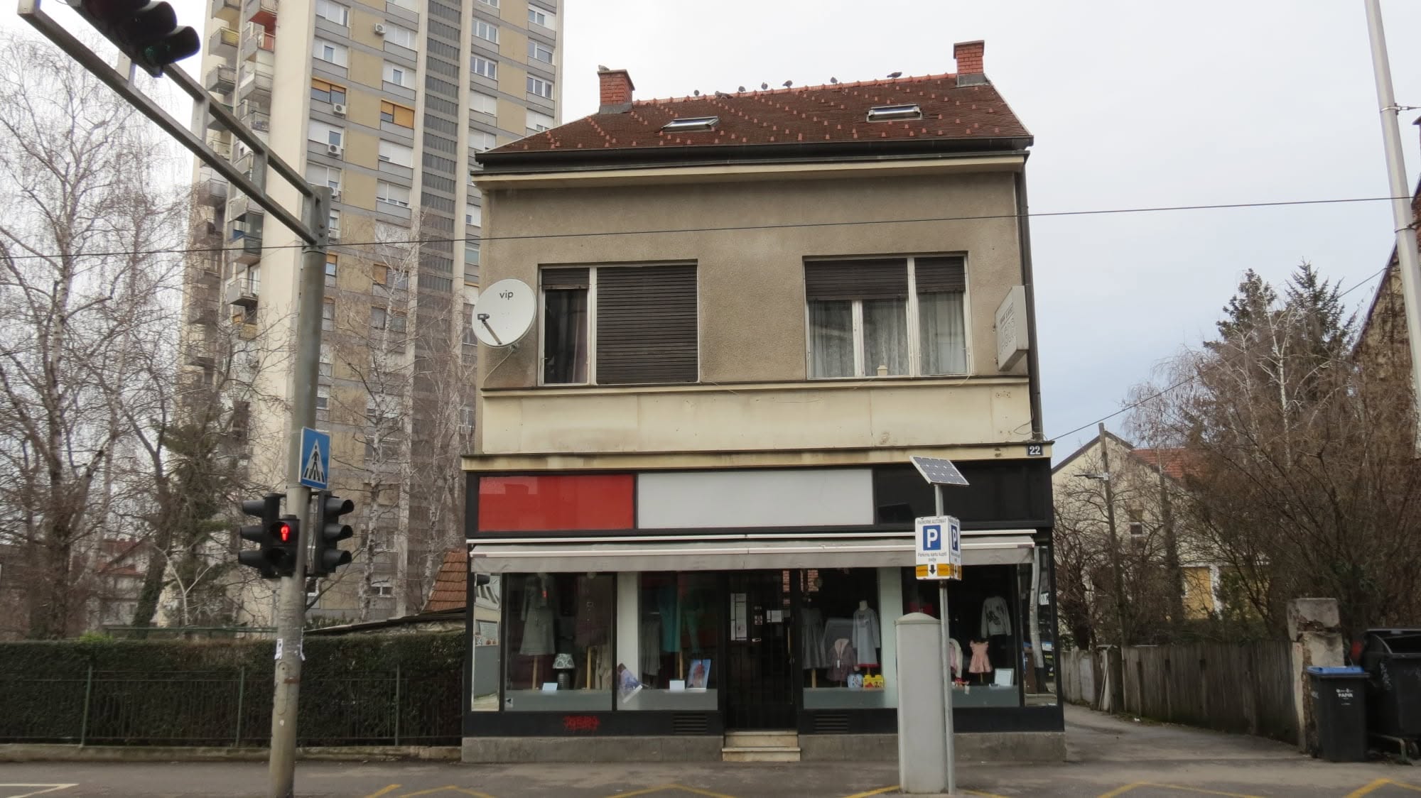 Stambena zgrada – Ozaljska 22 (Rade Končara 104)